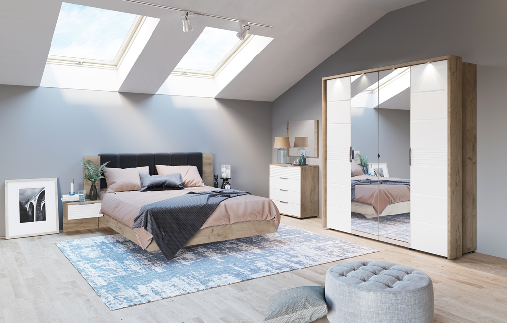 Джулия (Империал)